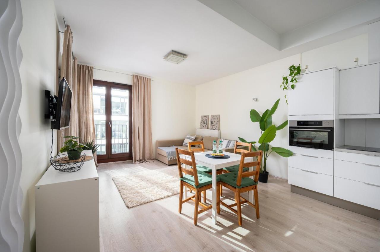 Pokorna Cosy Apartment วอร์ซอ ภายนอก รูปภาพ